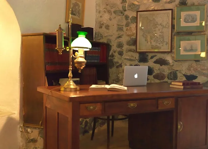 Afoura By K&k * Pýrgos